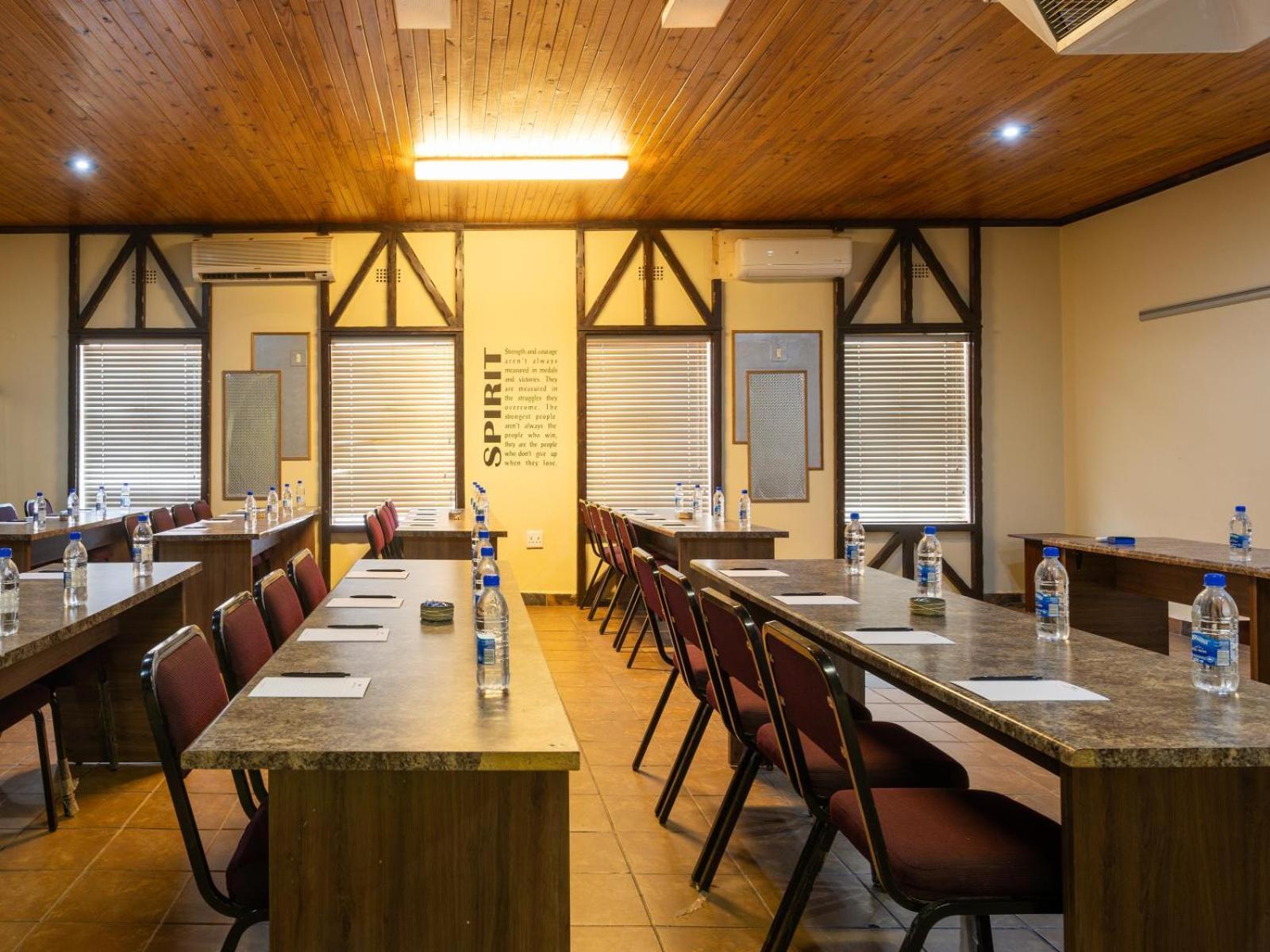 Kuruman Lodge Экстерьер фото